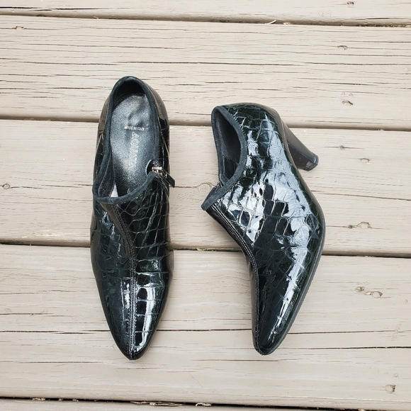 Vintage 90s Aquatalia Black Leather Croc Grain Embossed Ankle Boots Booties 6 - Picture 8 of 8